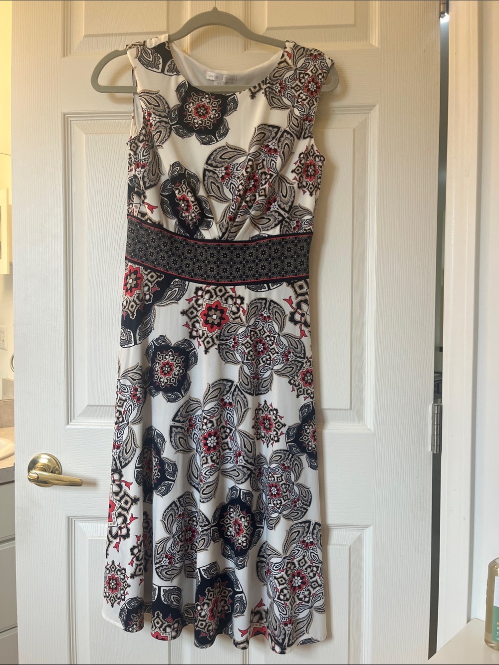 London Times Size 8 Sleeveless Sheath Boho Mod Dress Navy Coral Tan machine wash